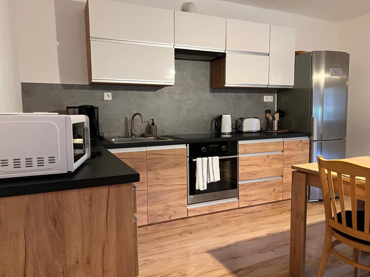 Apartman Elen - 6 Luzek, 86 M2 เดชชิน ภายนอก รูปภาพ